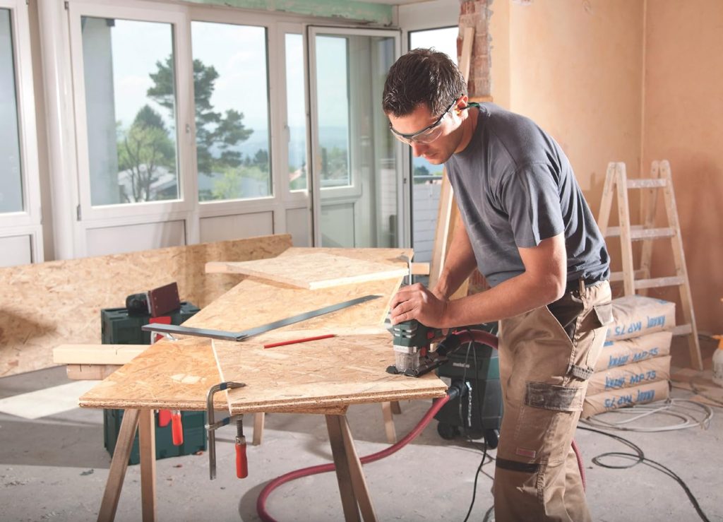 Metabo STE 140 Plus - Sierra de Calar 750 W, maletín