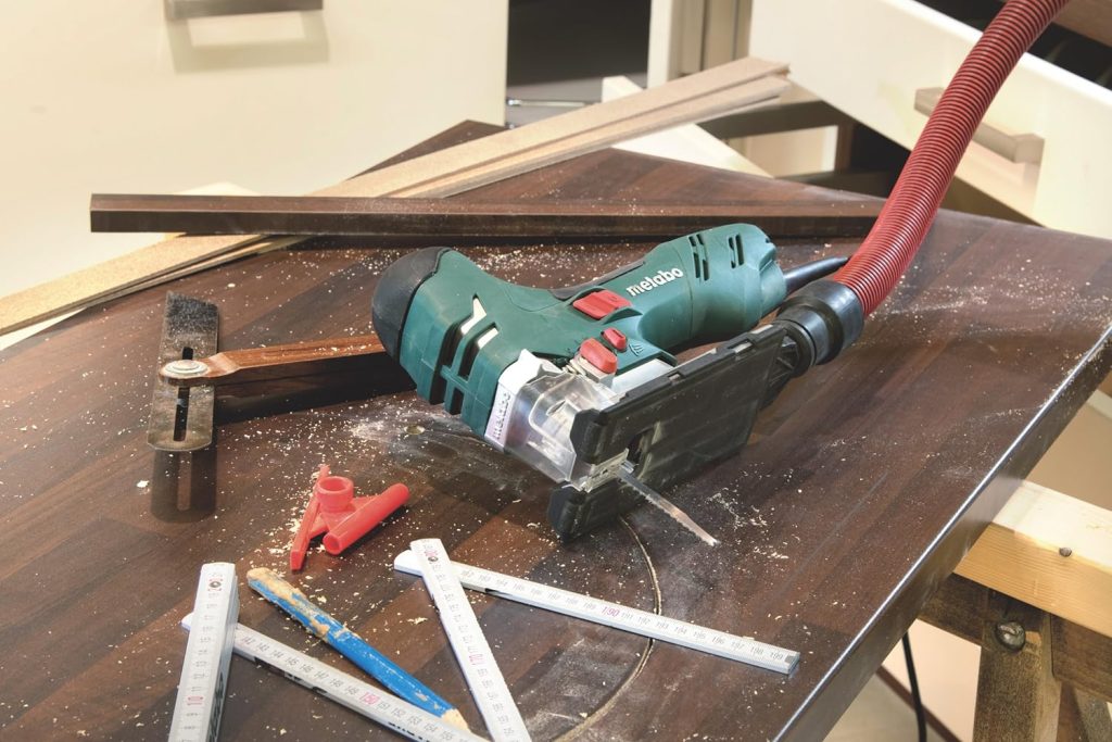 Metabo STE 140 Plus - Sierra de Calar 750 W, maletín