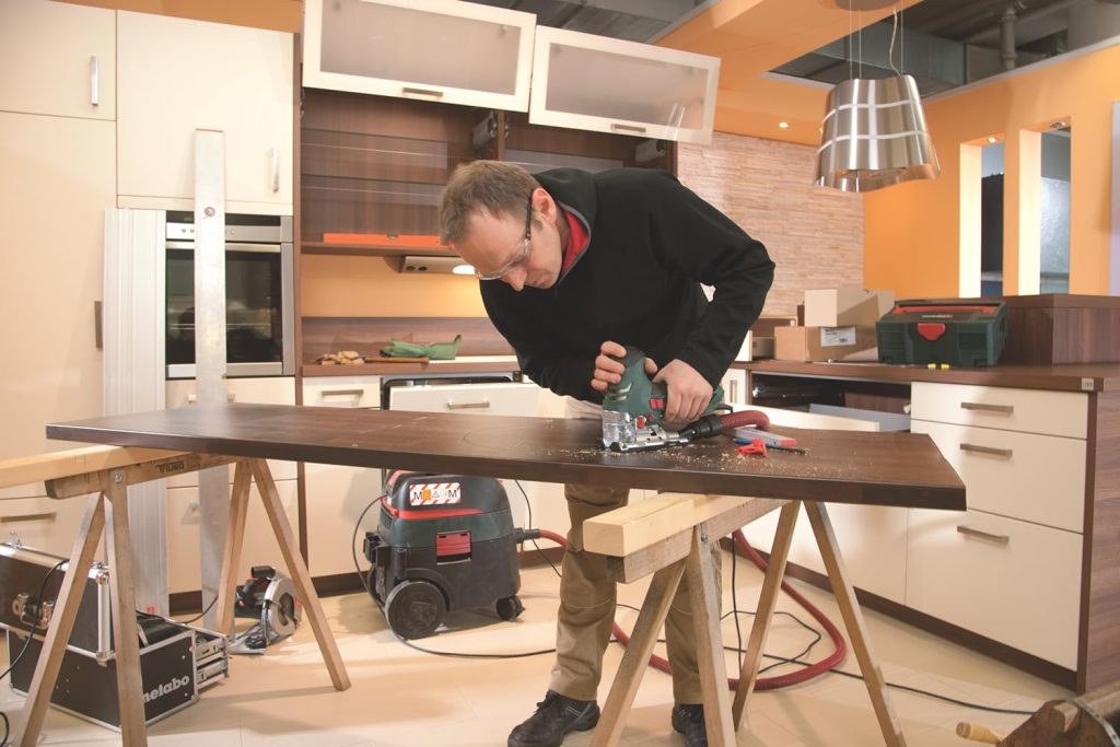 Metabo STE 140 Plus - Sierra de Calar 750 W, maletín